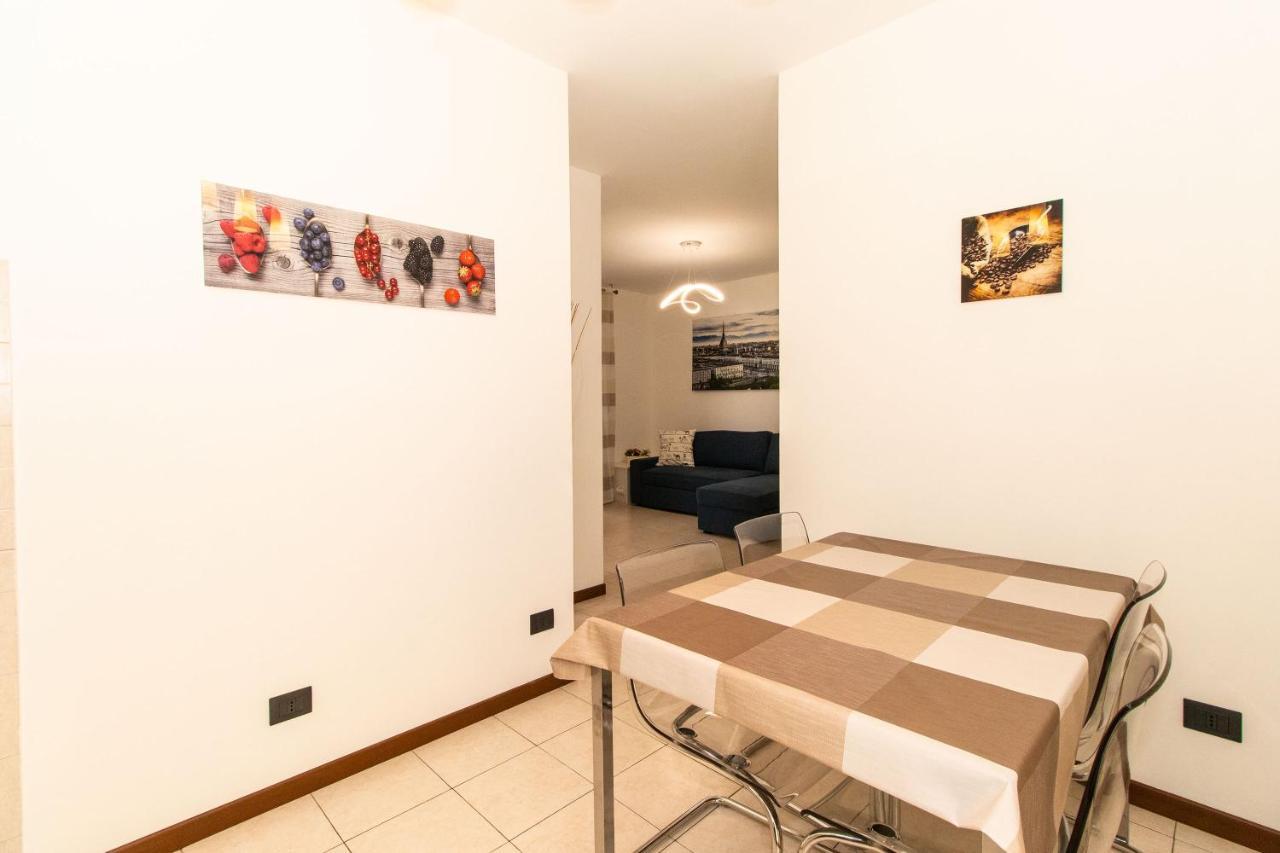 Come Casa Like Home Apartment With Parking Torino Eksteriør bilde
