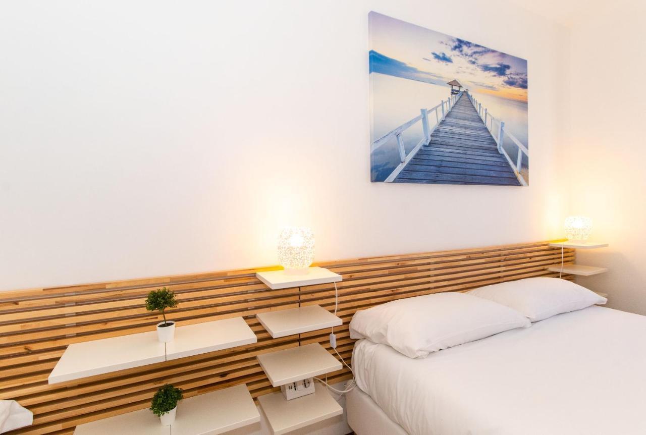 Come Casa Like Home Apartment With Parking Torino Eksteriør bilde