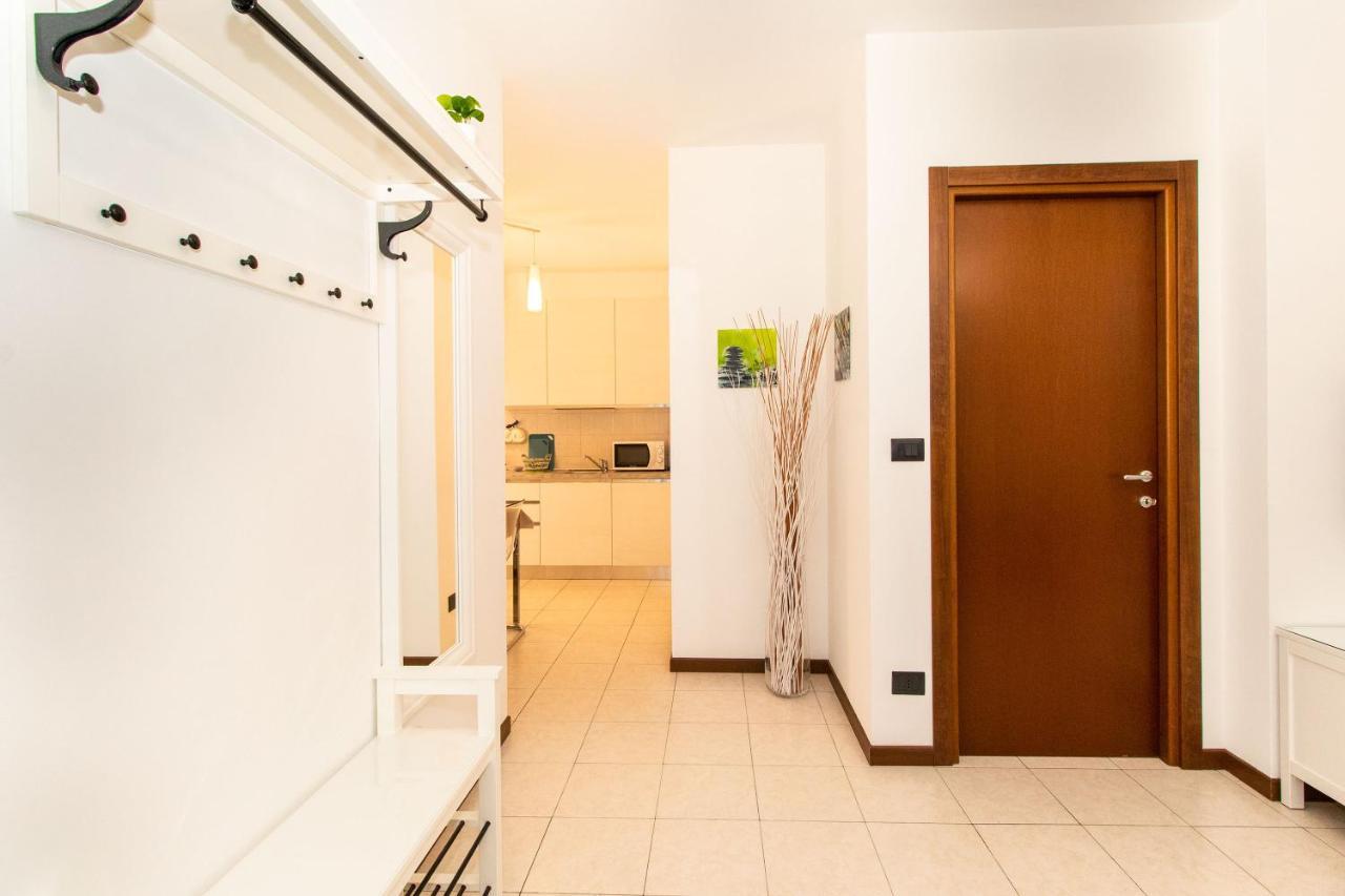 Come Casa Like Home Apartment With Parking Torino Eksteriør bilde