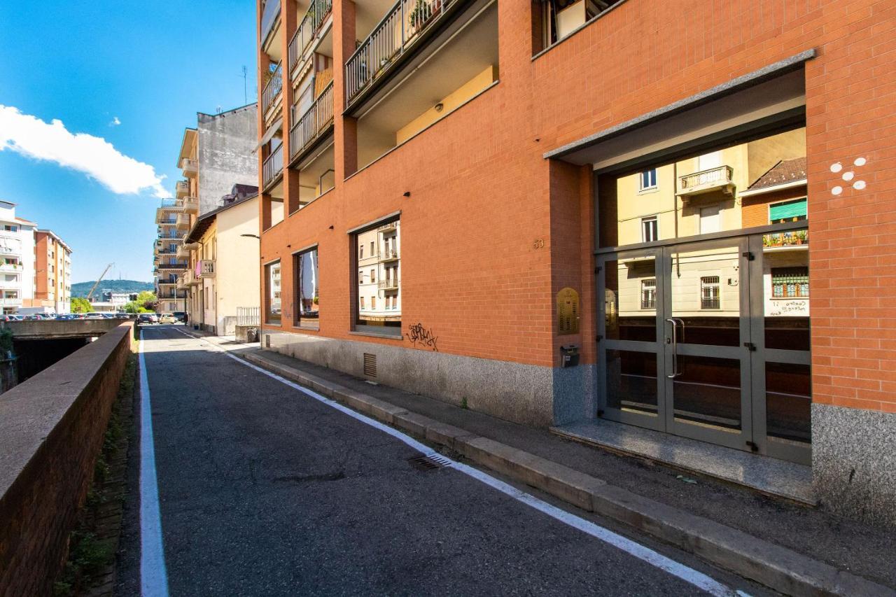 Come Casa Like Home Apartment With Parking Torino Eksteriør bilde